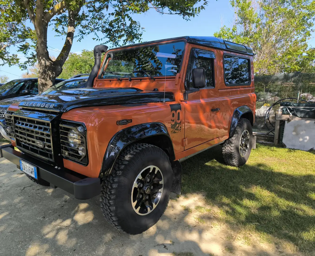 Land Rover Defender 90 2.2 td Adventure edition SW - 2