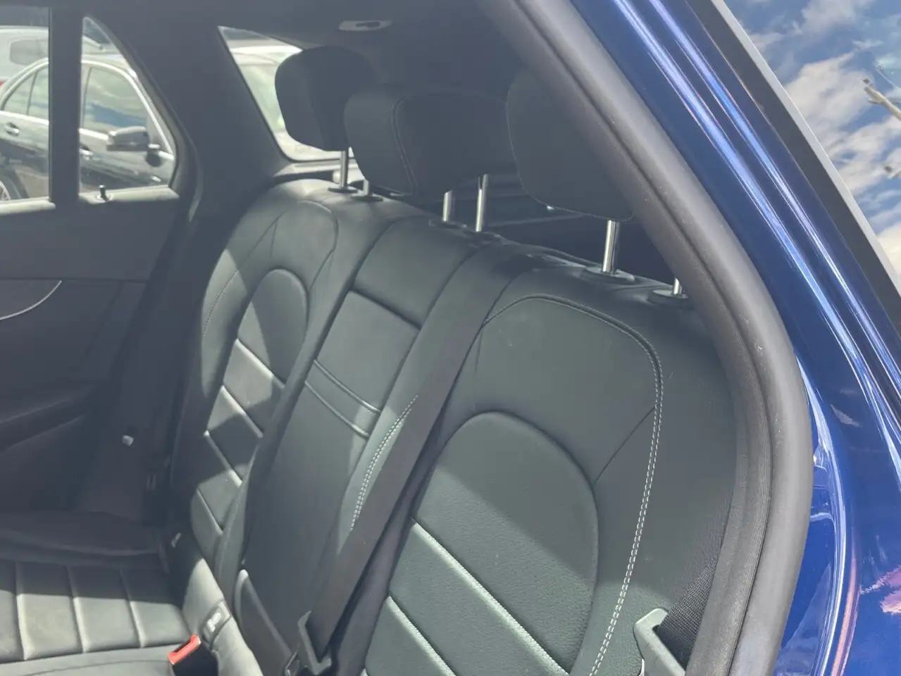 Mercedes-Benz GLC снимка Mercedes-Benz GLC