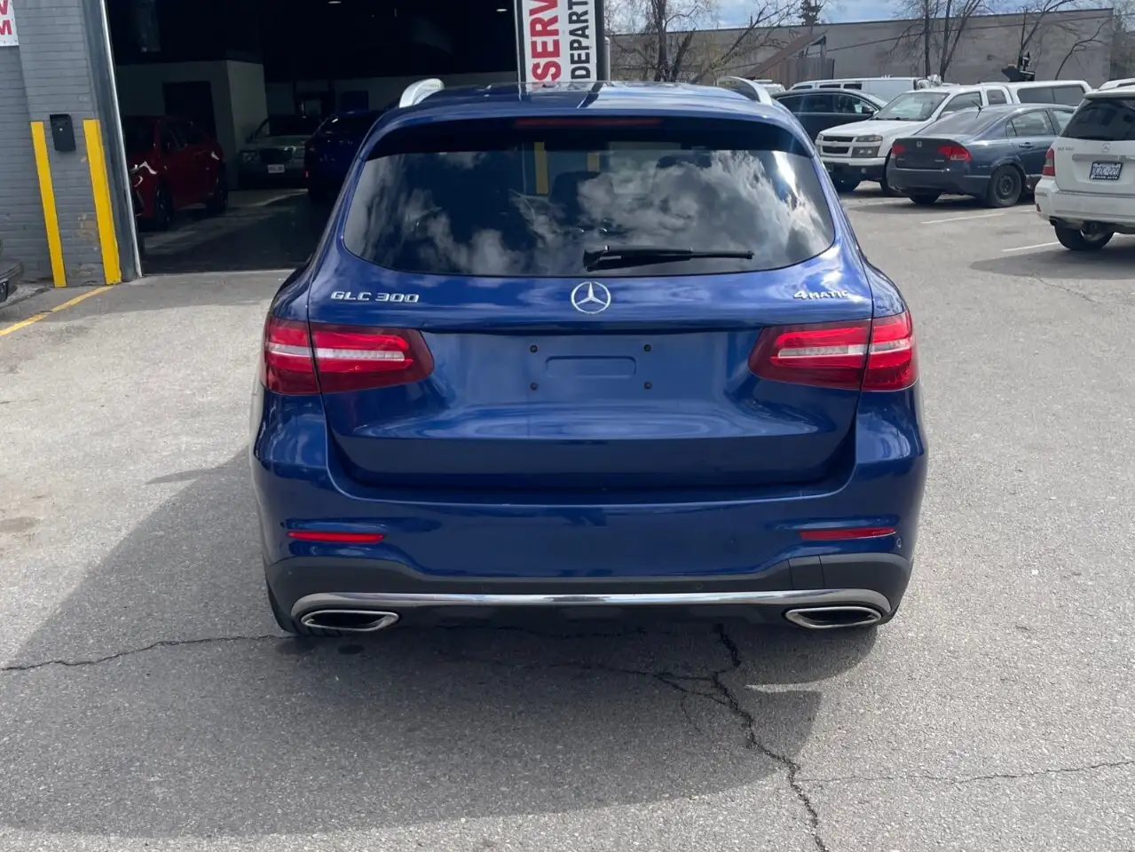 Mercedes-Benz GLC снимка Mercedes-Benz GLC