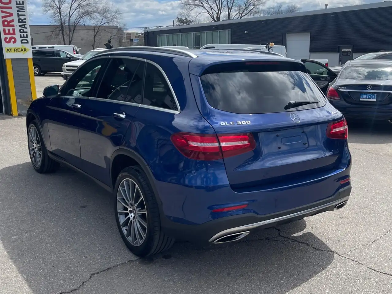Mercedes-Benz GLC снимка Mercedes-Benz GLC