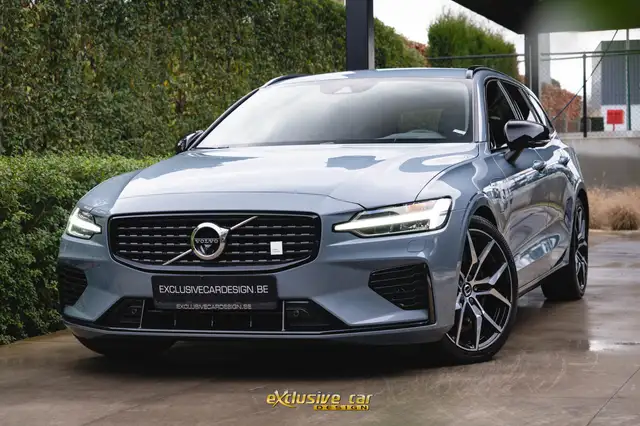 Volvo V60 T8 AWD Polestar Engineered PHEV /360°Cam/HarmanKa.