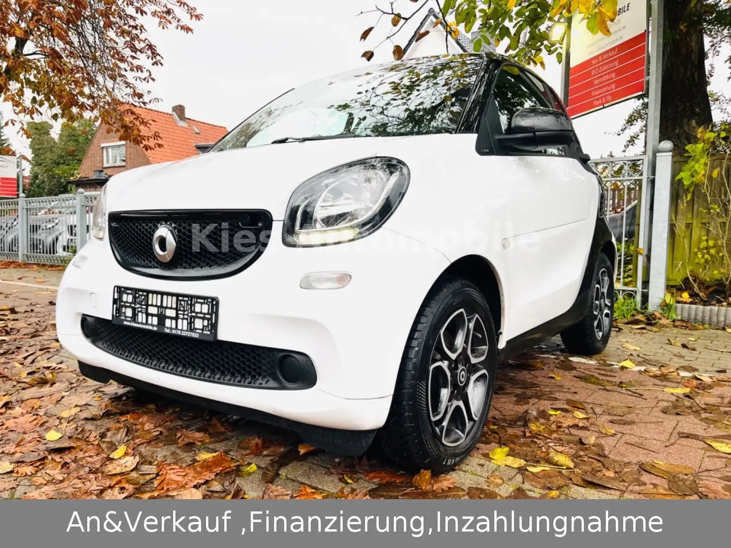 smart forTwo Prime AUTOM/LEDER/SITZH/PANO/KLIMA/1.HAND Black - 2