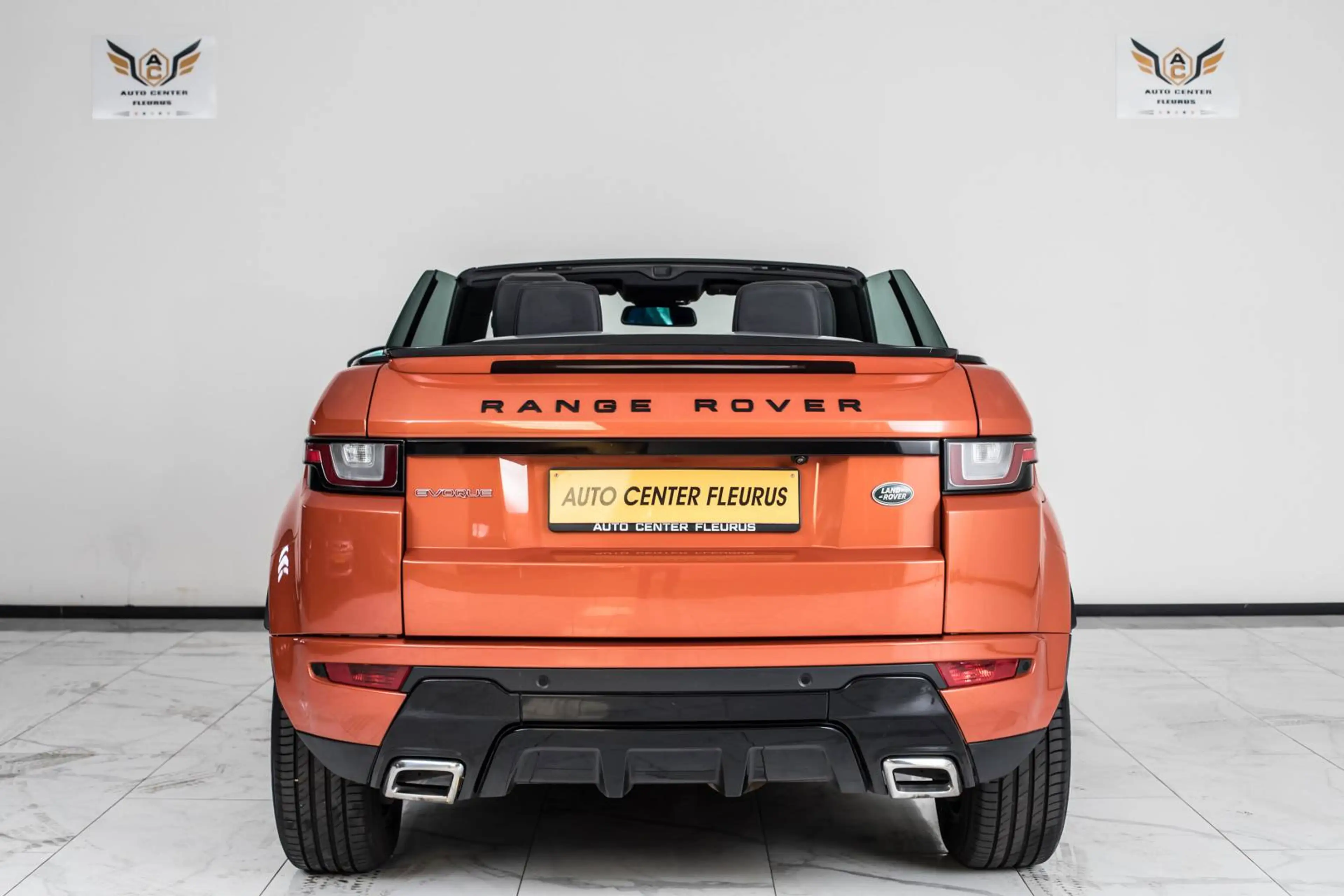 Land Rover Range Rover Evoque Cabriolet 2.0 4WD Dynamic — photo 6