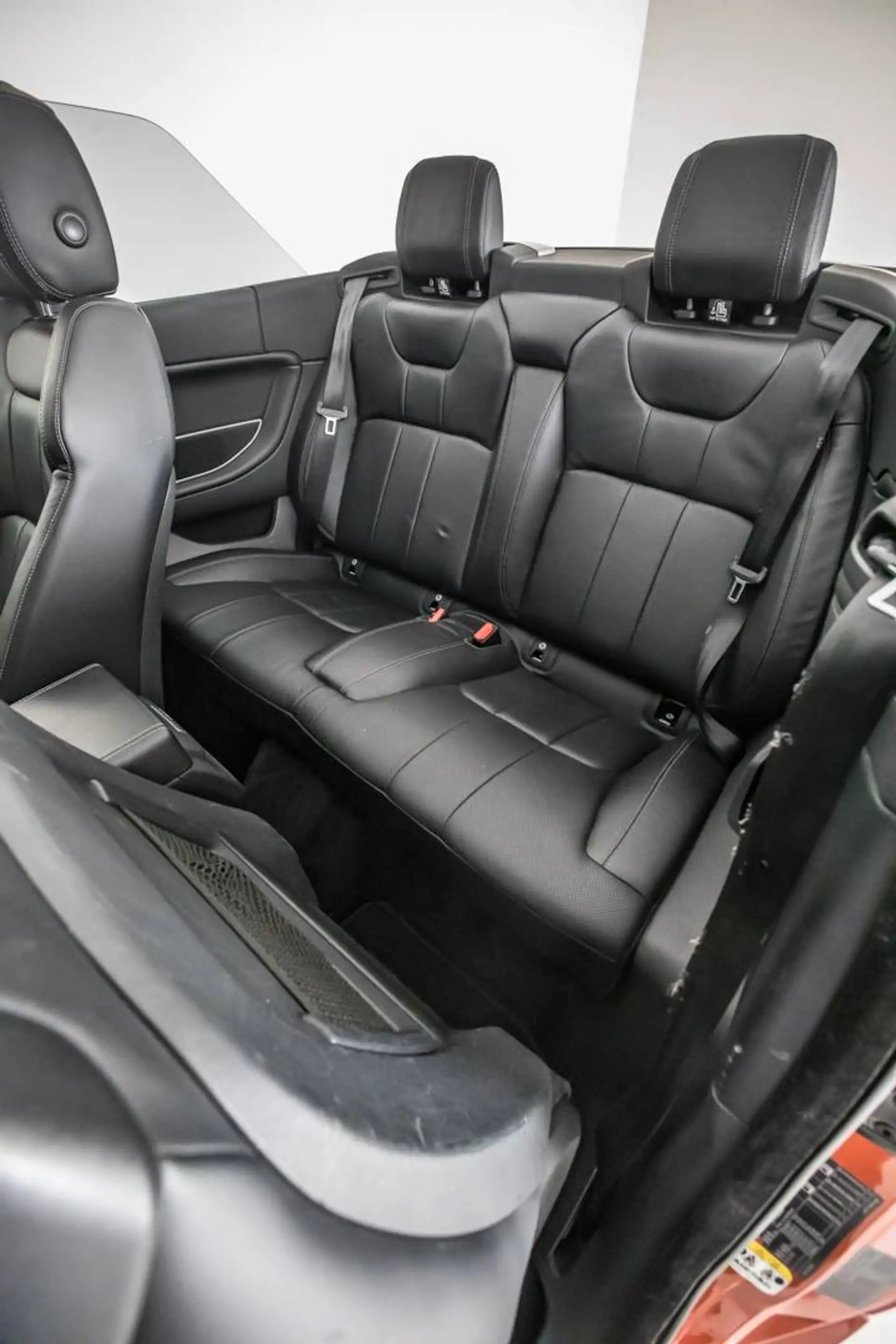 Land Rover Range Rover Evoque Cabriolet 2.0 4WD Dynamic — photo 13