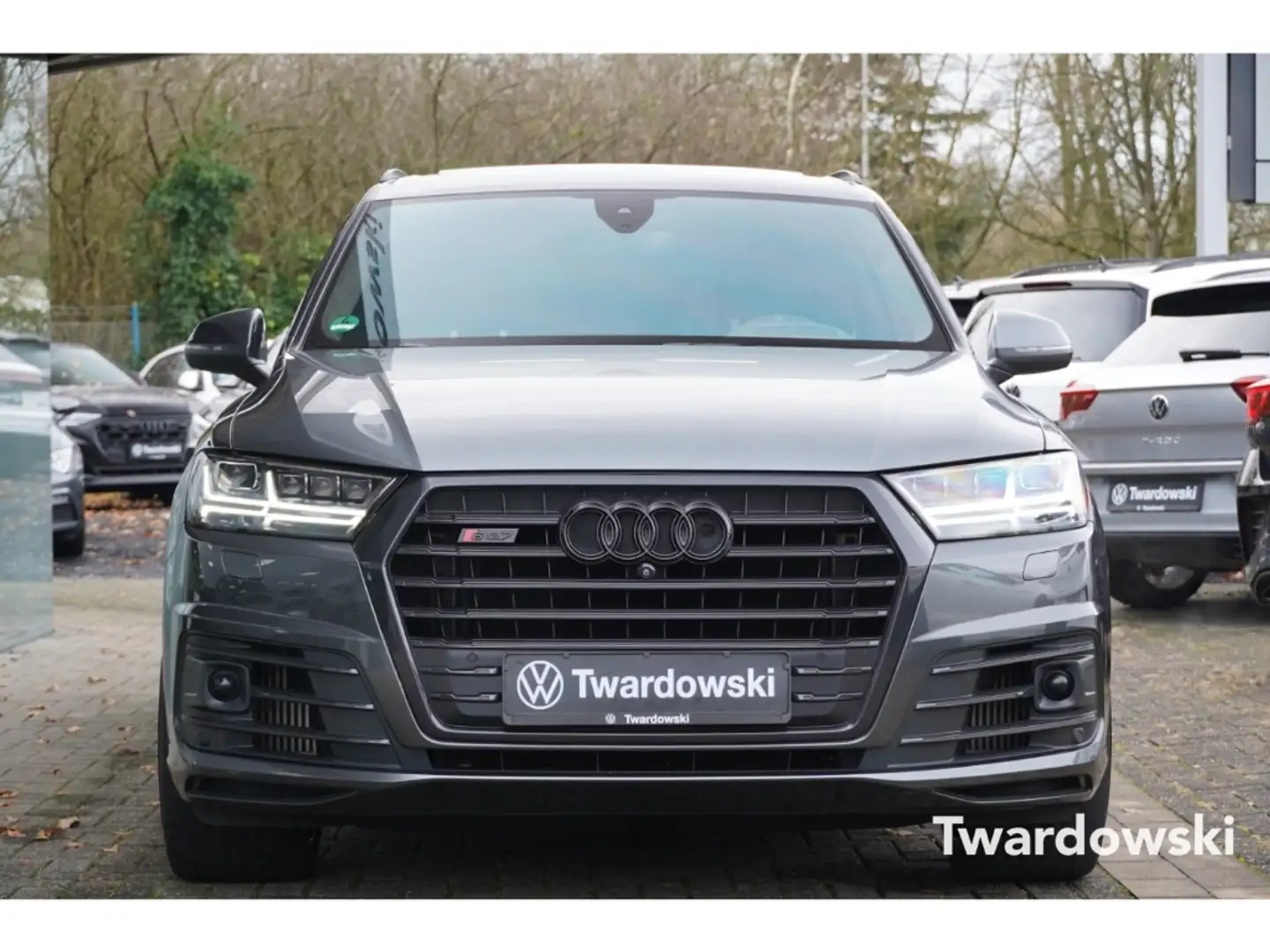 Audi SQ7 Matrix Soft AHK Raute HUD 360° Advanced 22'' Grau - 2