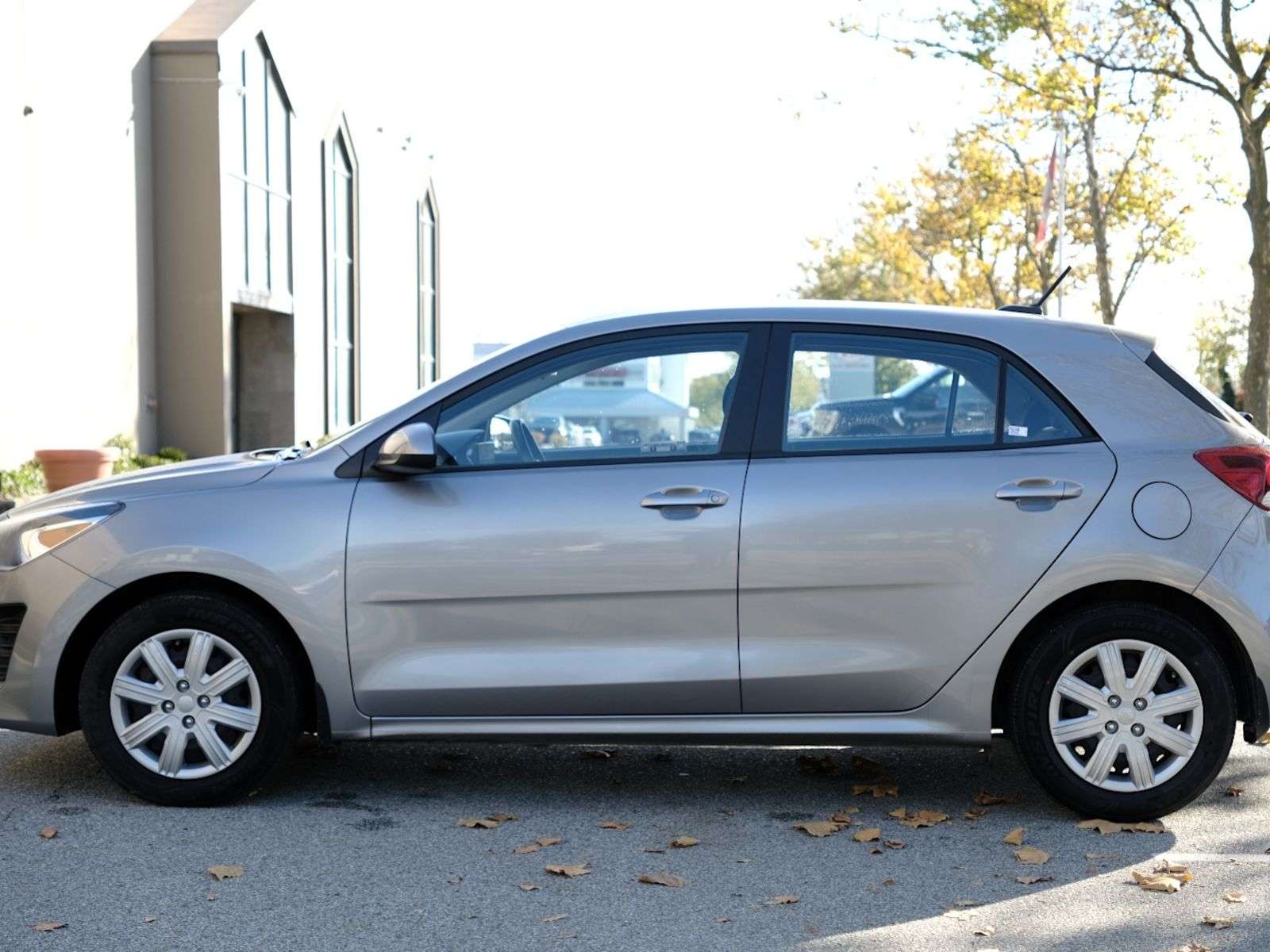 2023 Kia Rio Hatchback 5-Door