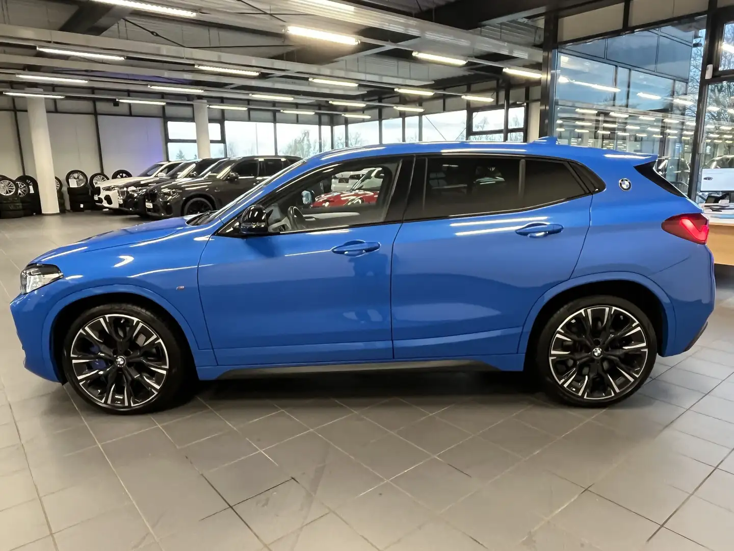 BMW X2 M 35i HUD RFK NAVI LED Sound Syst. Blue - 2