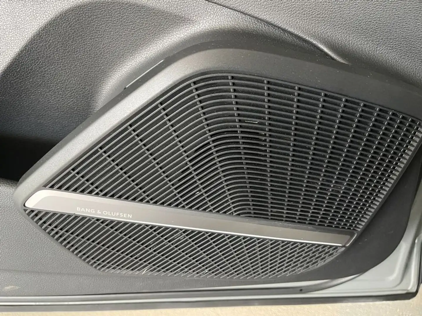 Audi Q5 3.0 TFSI quattro*B&O**Luftfeder*ACC*Virtu*107NP Grau - 2