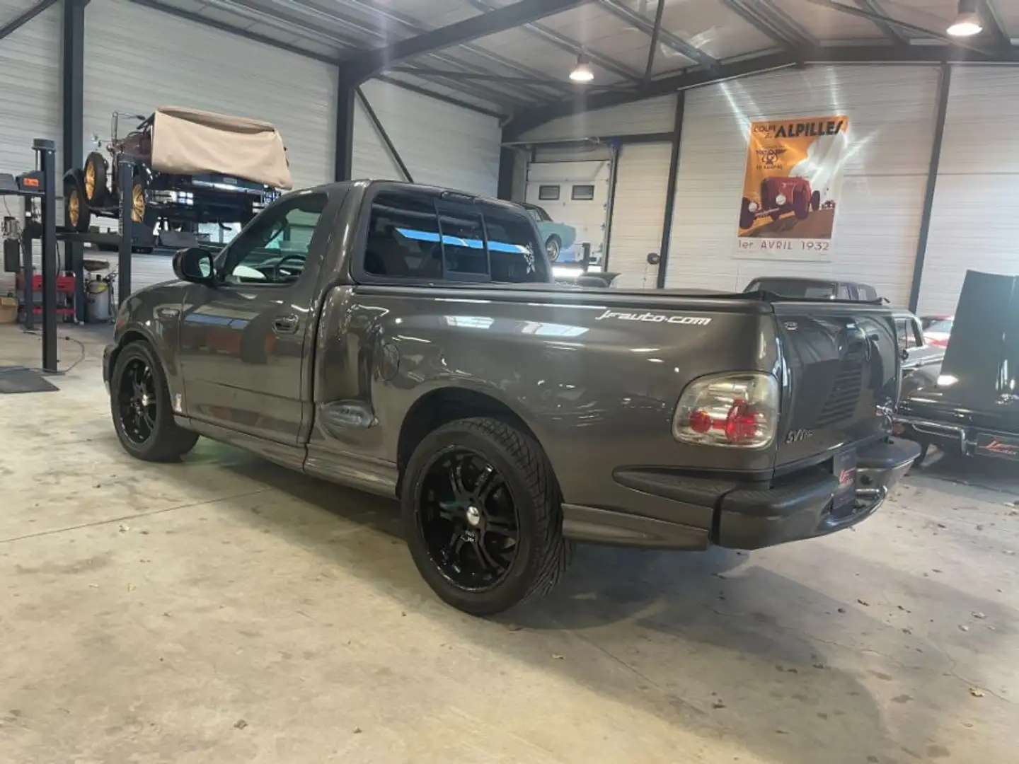 Ford F 150 5.4 V8 380 SVT LIGHTING BVA Gris - 2