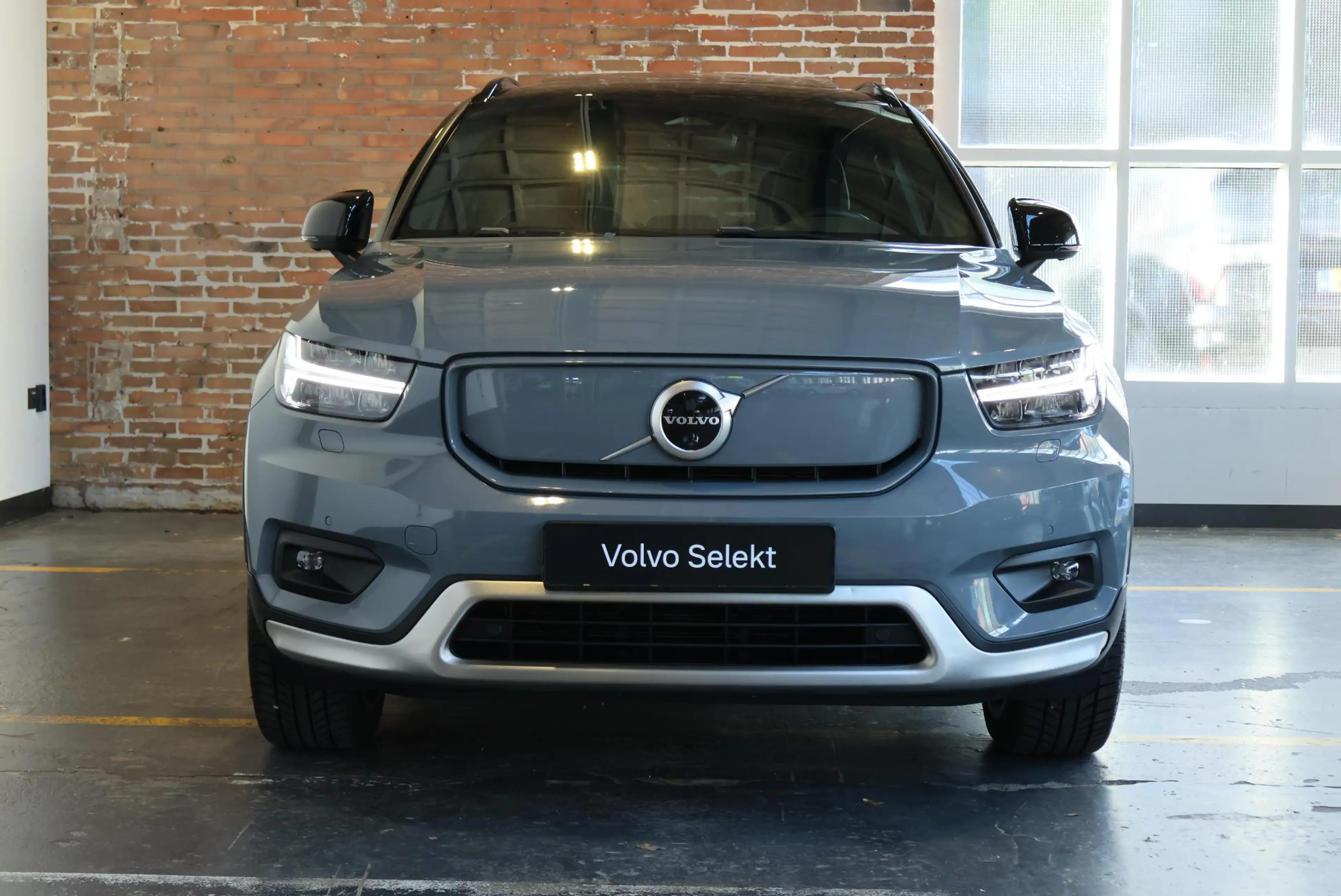 Volvo XC40 Recharge P8 AWD R-Design | Panoramadak | Semi-Elec — photo 5