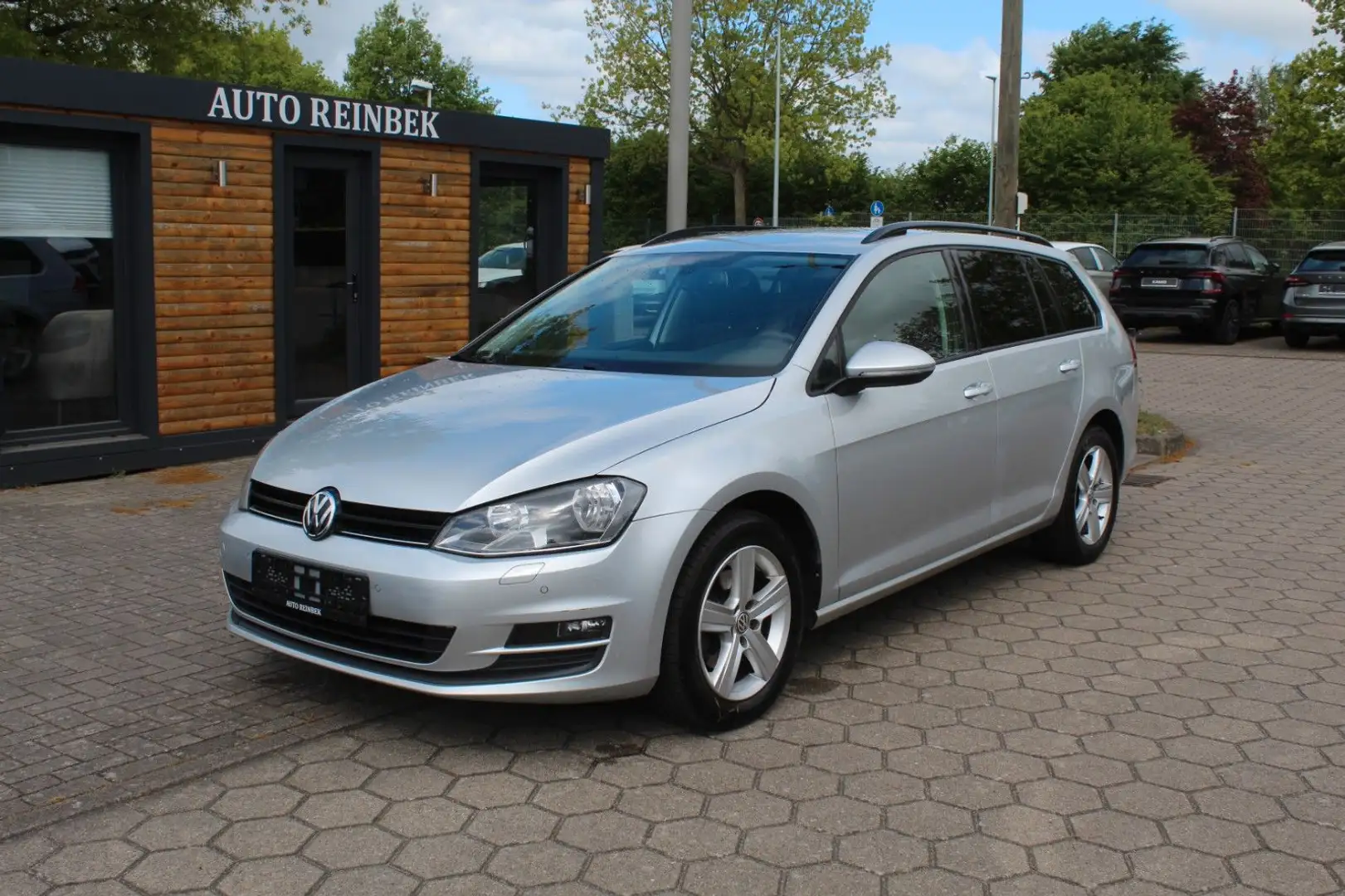 Volkswagen Golf VII Variant 1.6 TDI Comfortline BlueTDI Zilver - 1