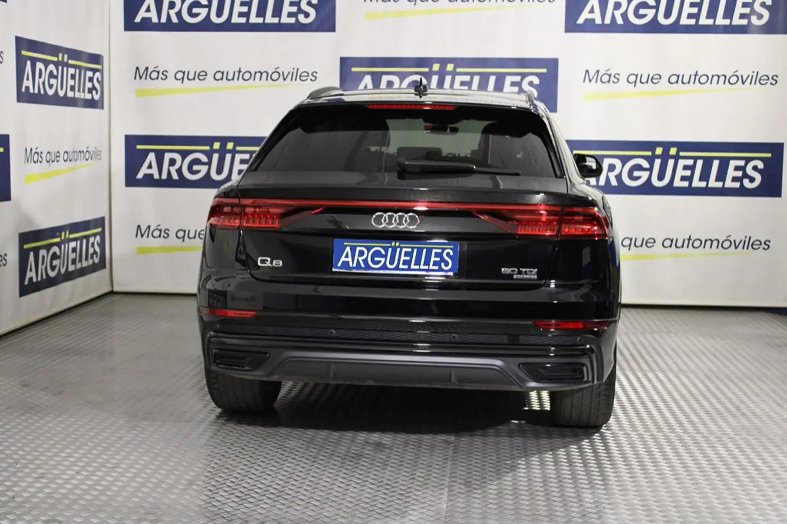 Audi Q8 50 TDI Quattro 286cv Schwarz - 2