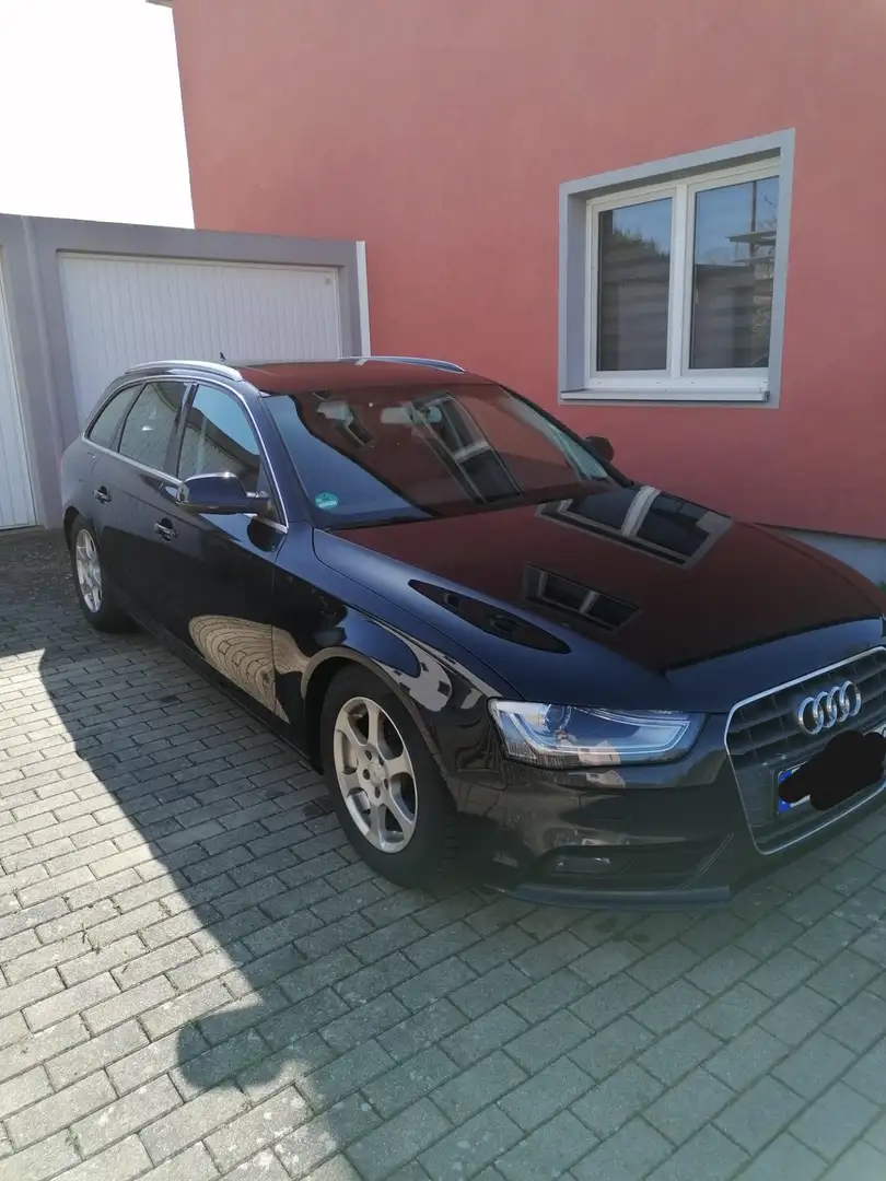 Audi A4 Ambiente Blau - 2
