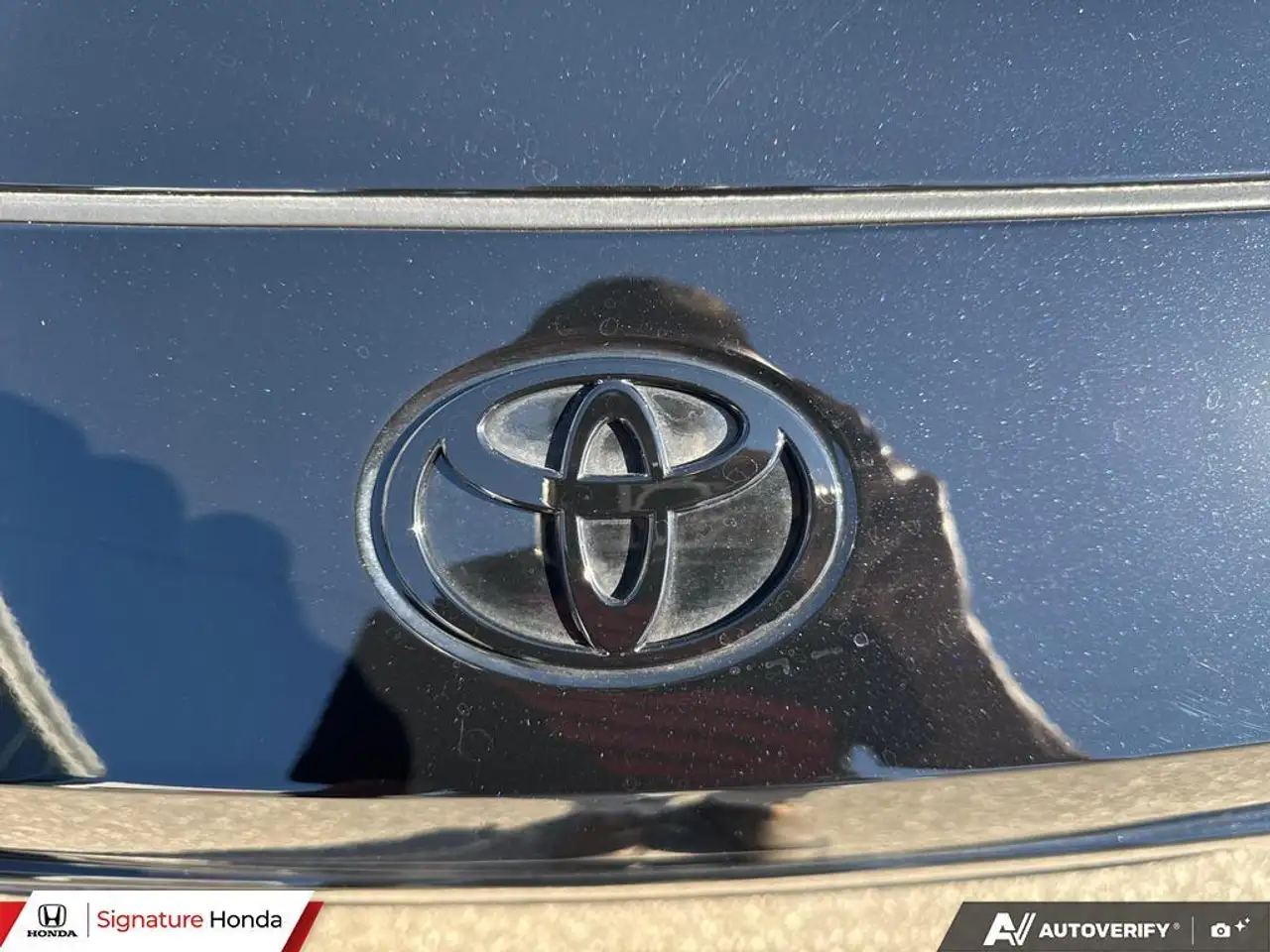 Toyota RAV 4 photo Toyota RAV 4