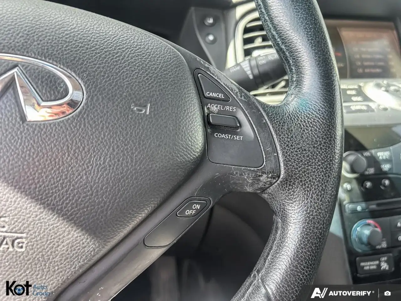 Infiniti EX снимка Infiniti EX