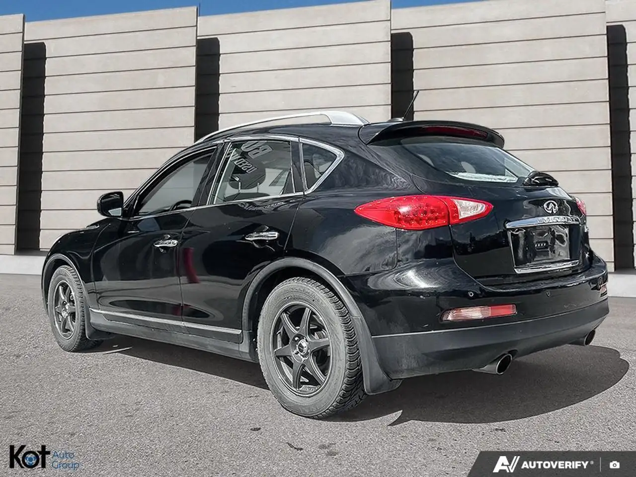 Infiniti EX снимка Infiniti EX