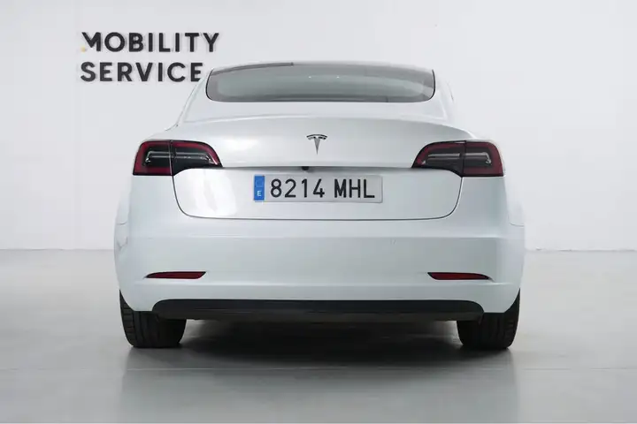 Tesla Model 3 2023, foto 4