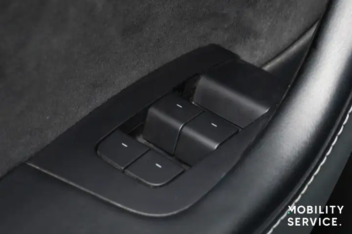 Tesla Model 3 2023, foto 21