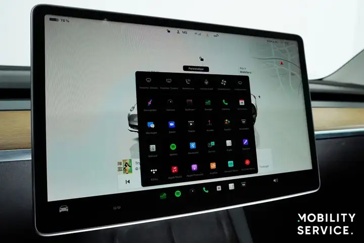 Tesla Model 3 2023, foto 17