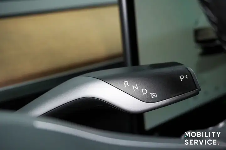 Tesla Model 3 2023, foto 15