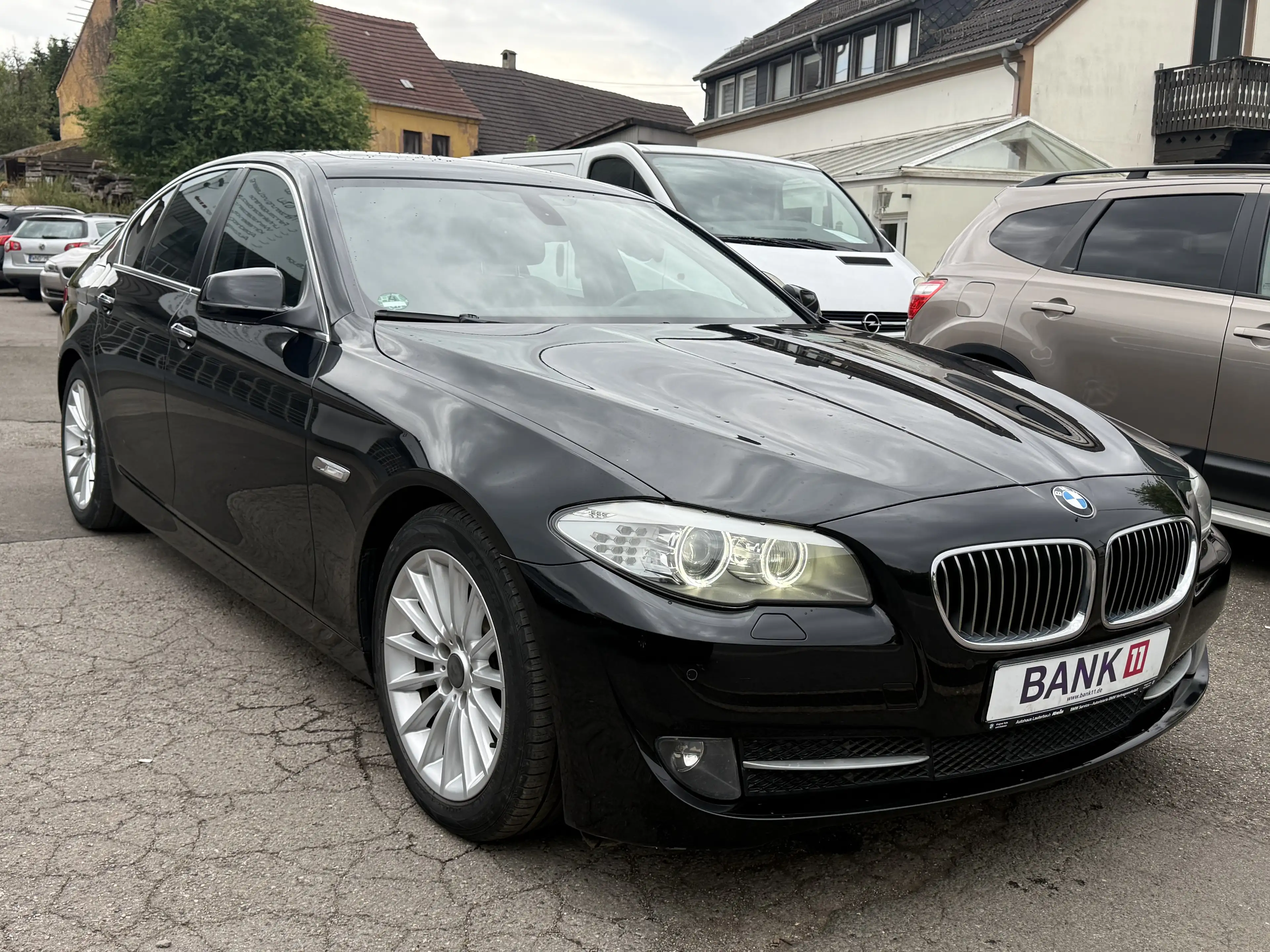 BMW 523 523i - Automatik