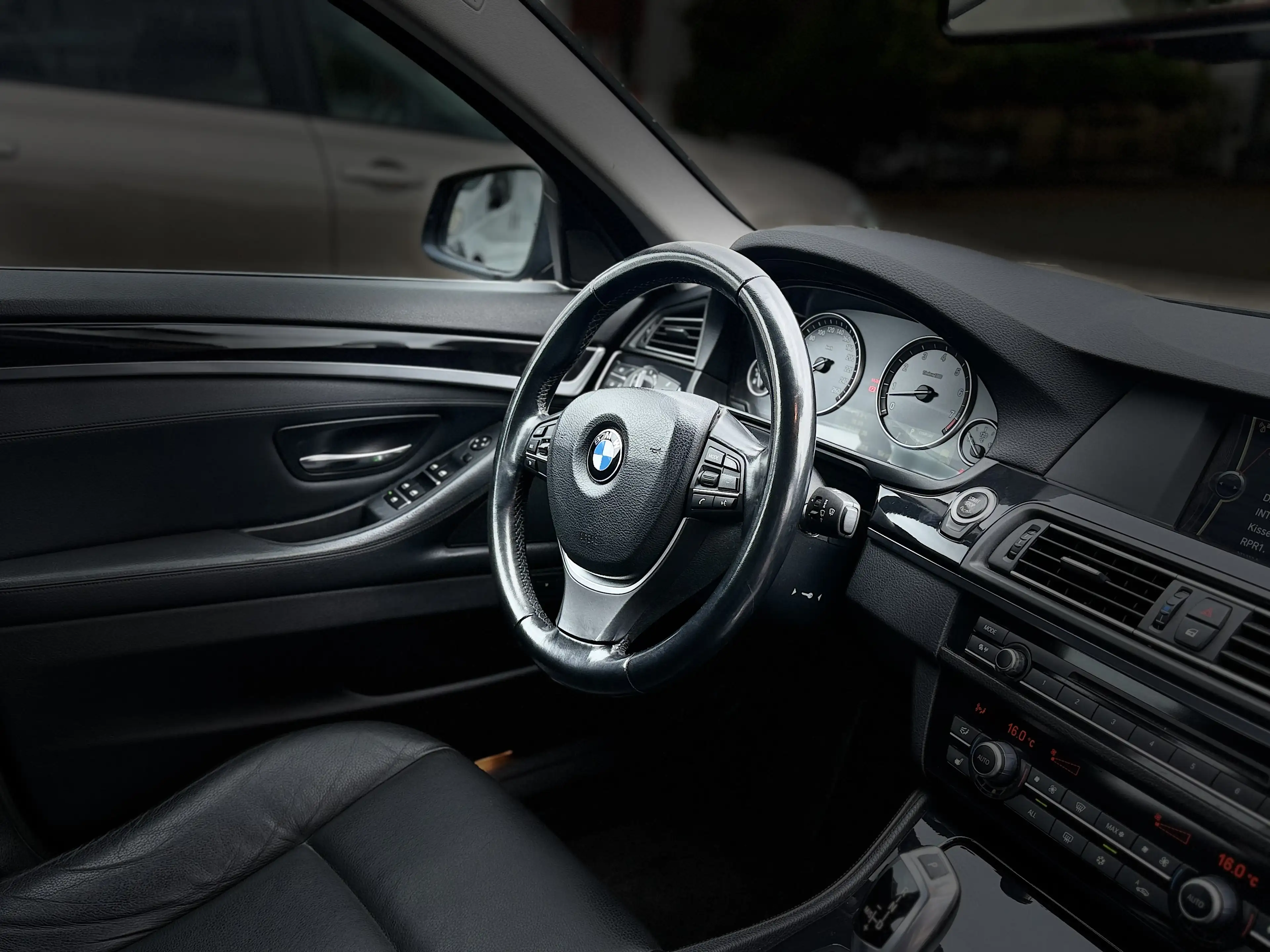BMW 523 523i - Automatik — photo 10