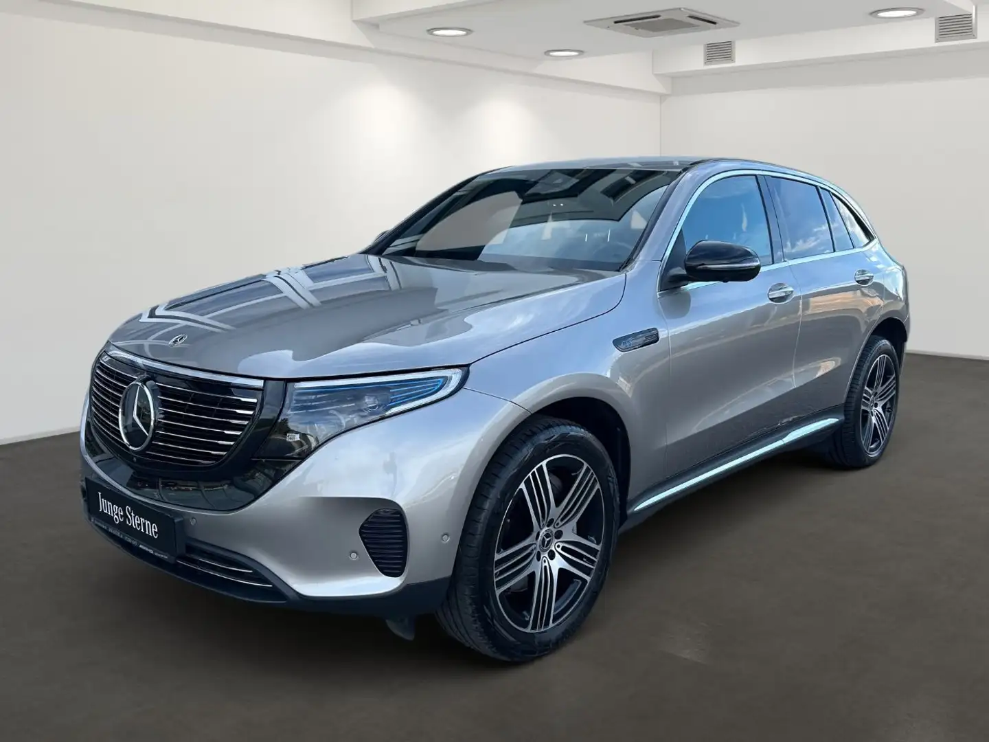 Mercedes-Benz EQC 400 4MATIC AMG Line FAP SHD Klima Shz Ambi eHeck Silber - 2