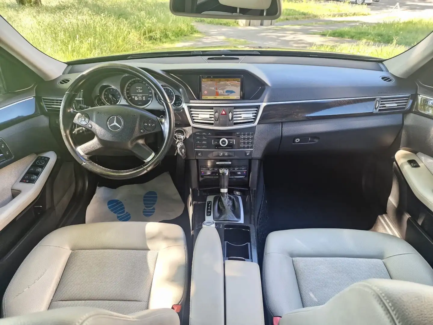 Mercedes-Benz E 200 200 E T-Modell CGI BlueEfficiency /Auto / Leder Siyah - 2
