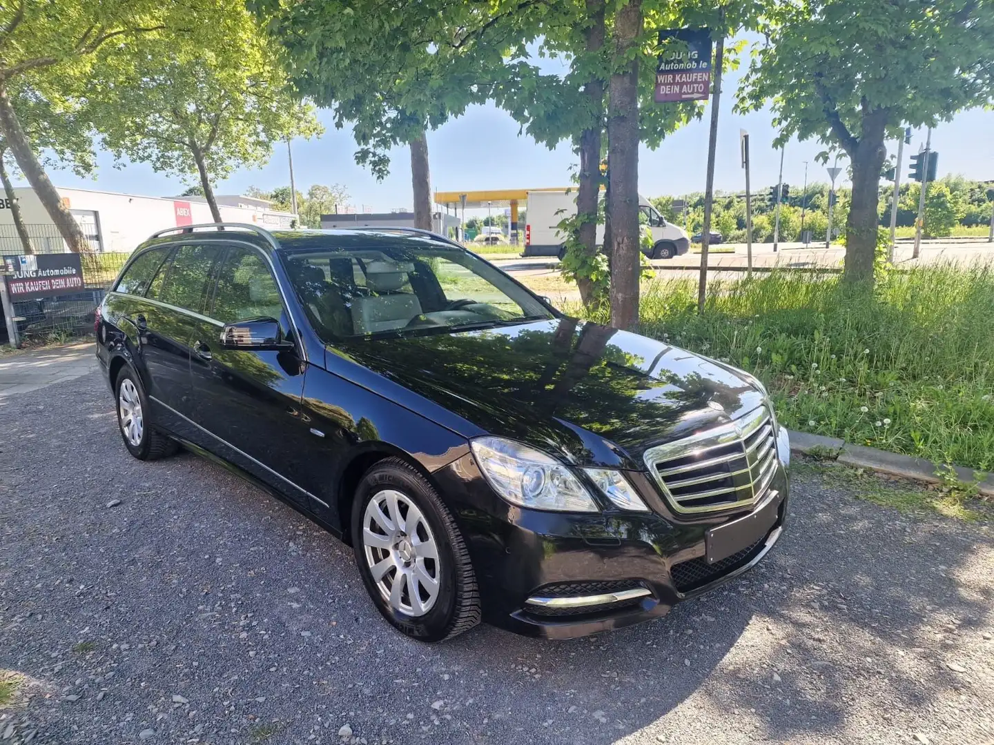 Mercedes-Benz E 200 200 E T-Modell CGI BlueEfficiency /Auto / Leder Siyah - 1