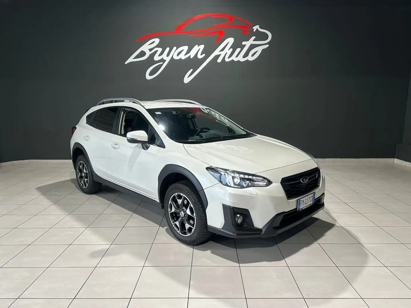 Subaru XV 1.6i Style Navi lineartronic Bianco - 2