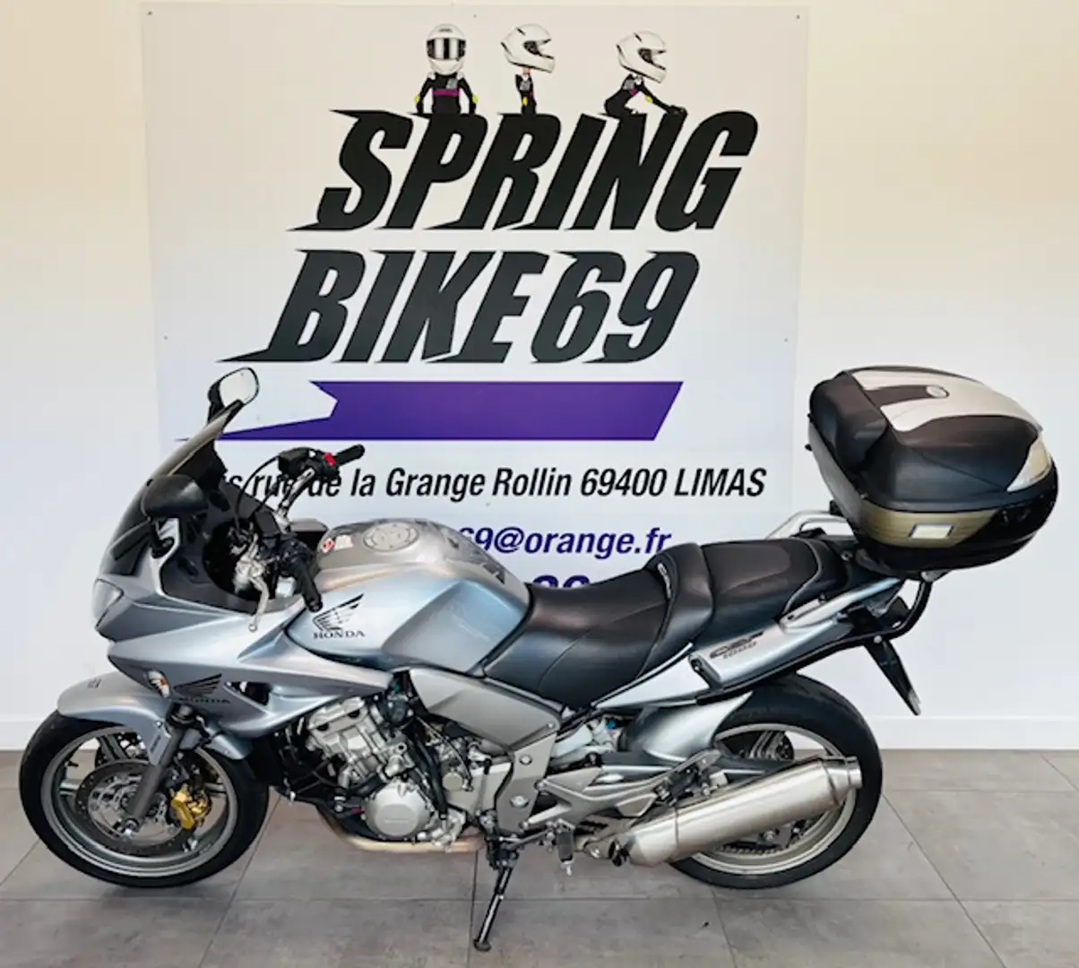 Honda CBF 1000 Gris - 1