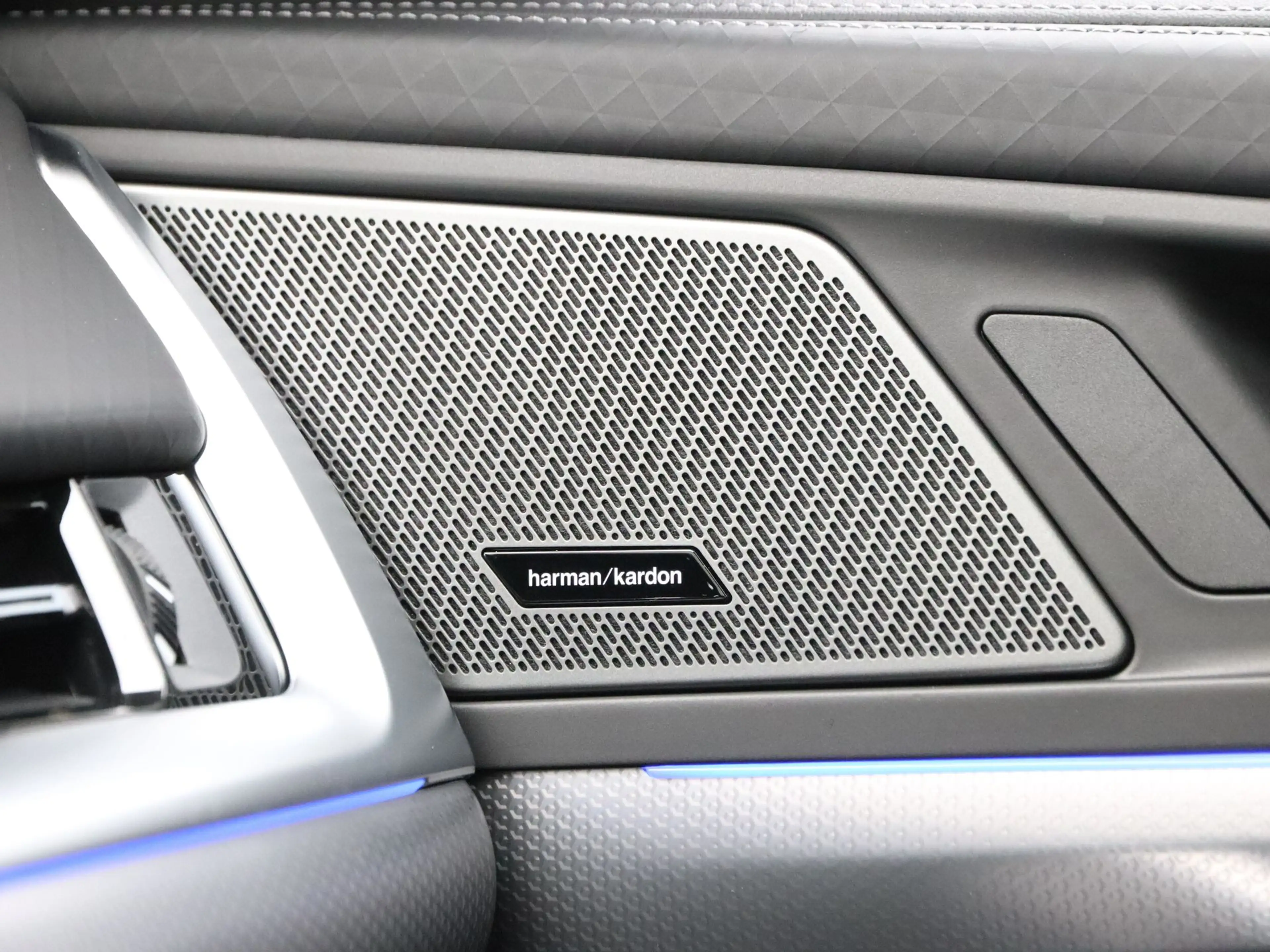 BMW iX2 eDrive20 M Sport- Innovation Pack - Panoramadak - — photo 14