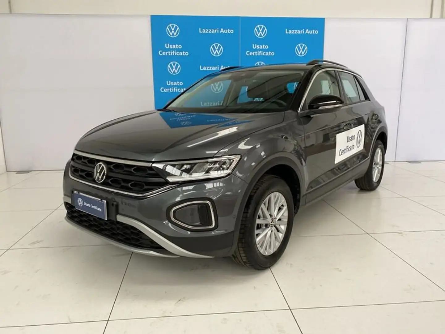 Volkswagen T-Roc 1.5 TSI ACT DSG Life Grey - 1