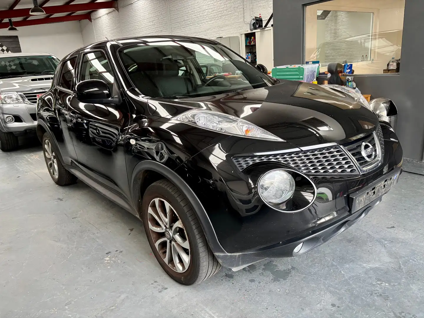 Nissan Juke Juke 1.6i bva * car pass belge 1 er proprietaire Noir - 2
