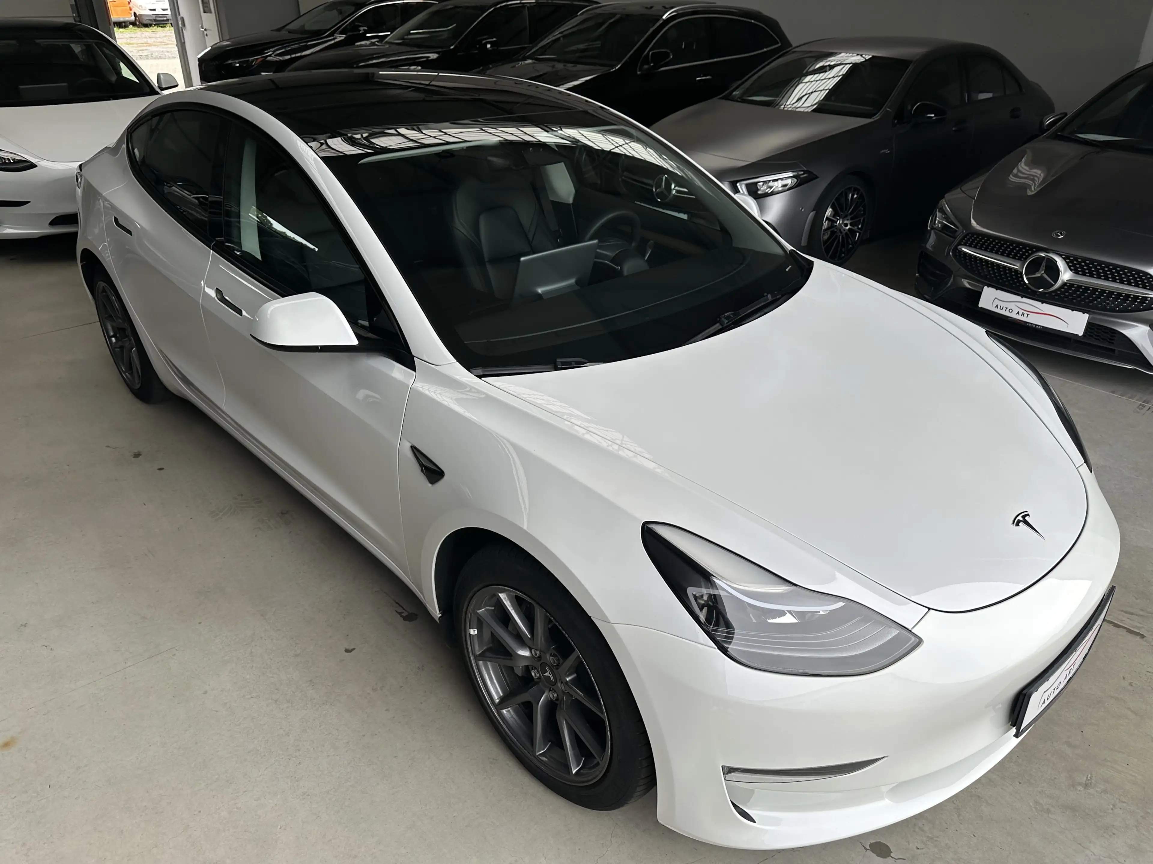 Tesla Model 3 LR Dual AWD AHK Pano Ryzen Wärmepumpe — photo 14