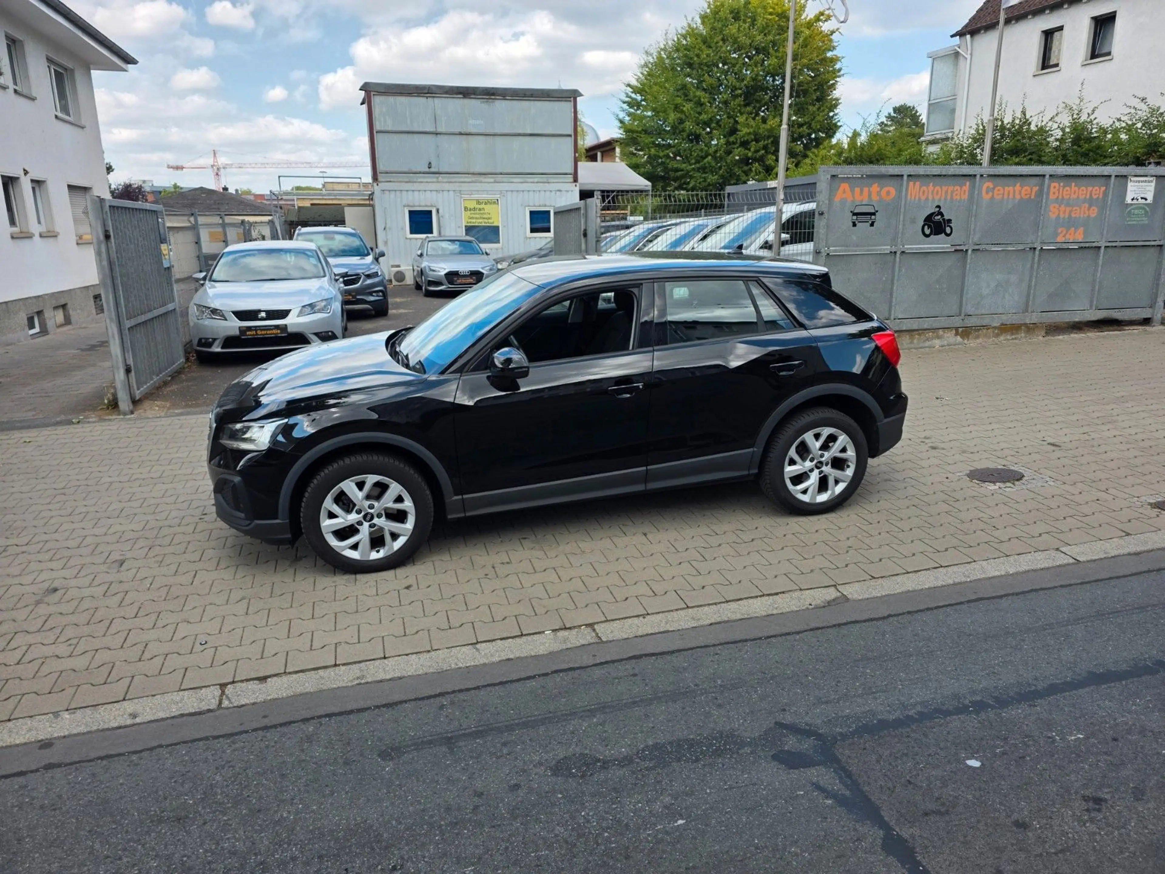 Audi Q2 35 TFSI  Automatik,Klimaautom,PDC,NAVi,Kamera — photo 6