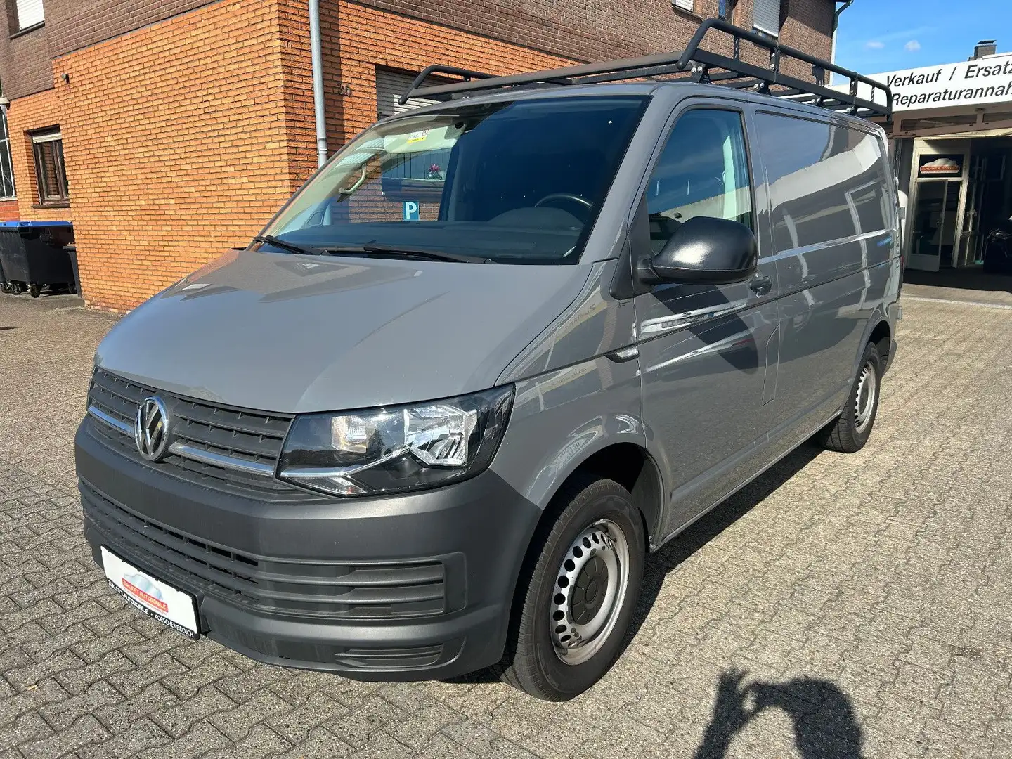 Volkswagen T6 Transporter Kasten-Kombi Kasten EcoProfi Gris - 2