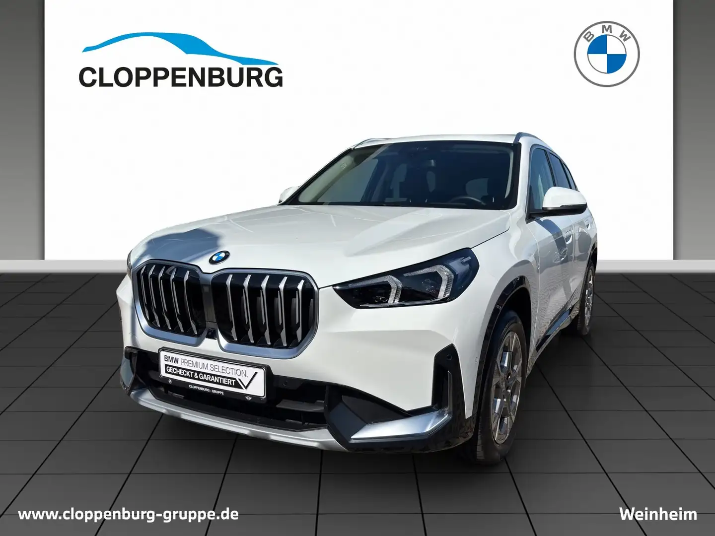 BMW X1 sDrive20i xLine Head-Up+AHK+Navi+ACC+SHZ+LED Weiß - 1