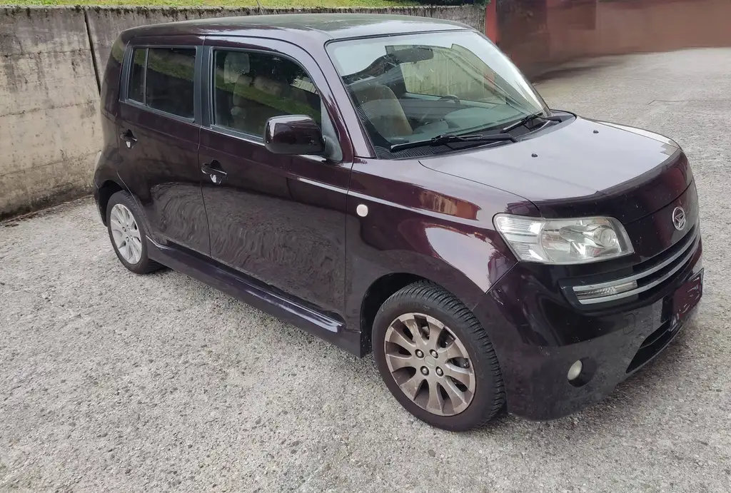 Daihatsu Materia 2011 из Европы — купить под ключ