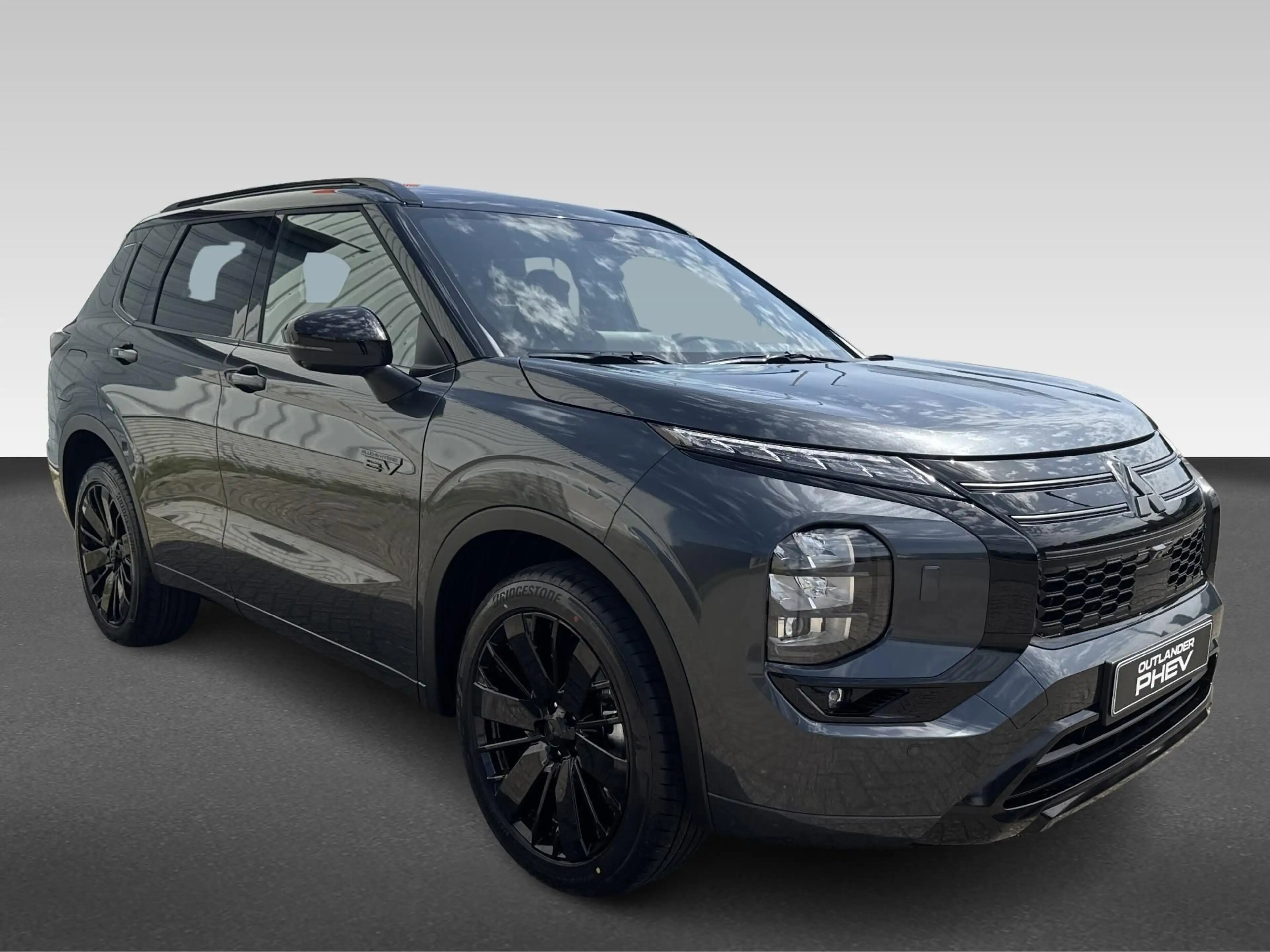 Mitsubishi Outlander 2.4 PHEV Black Edition — photo 7