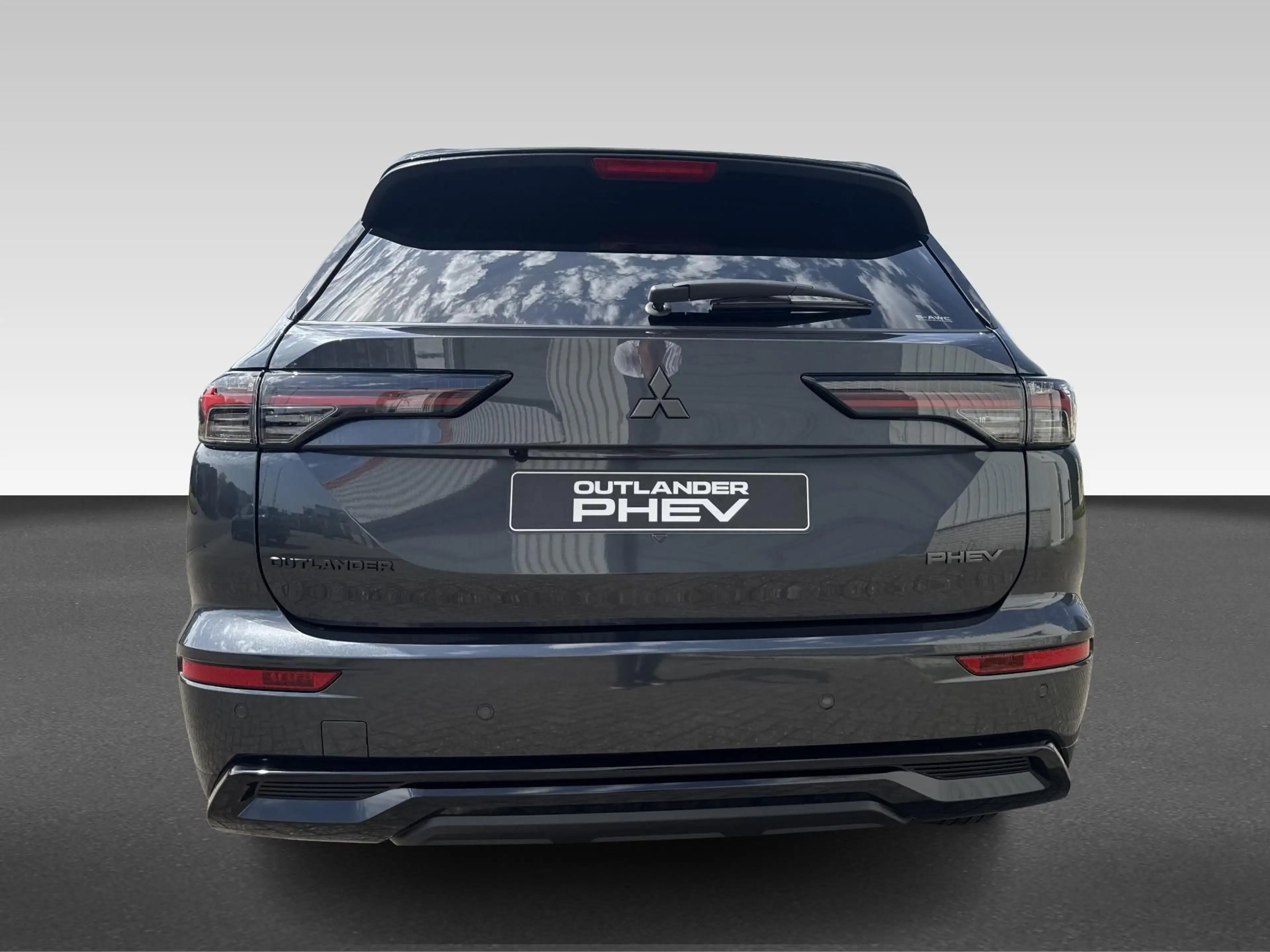 Mitsubishi Outlander 2.4 PHEV Black Edition — photo 6