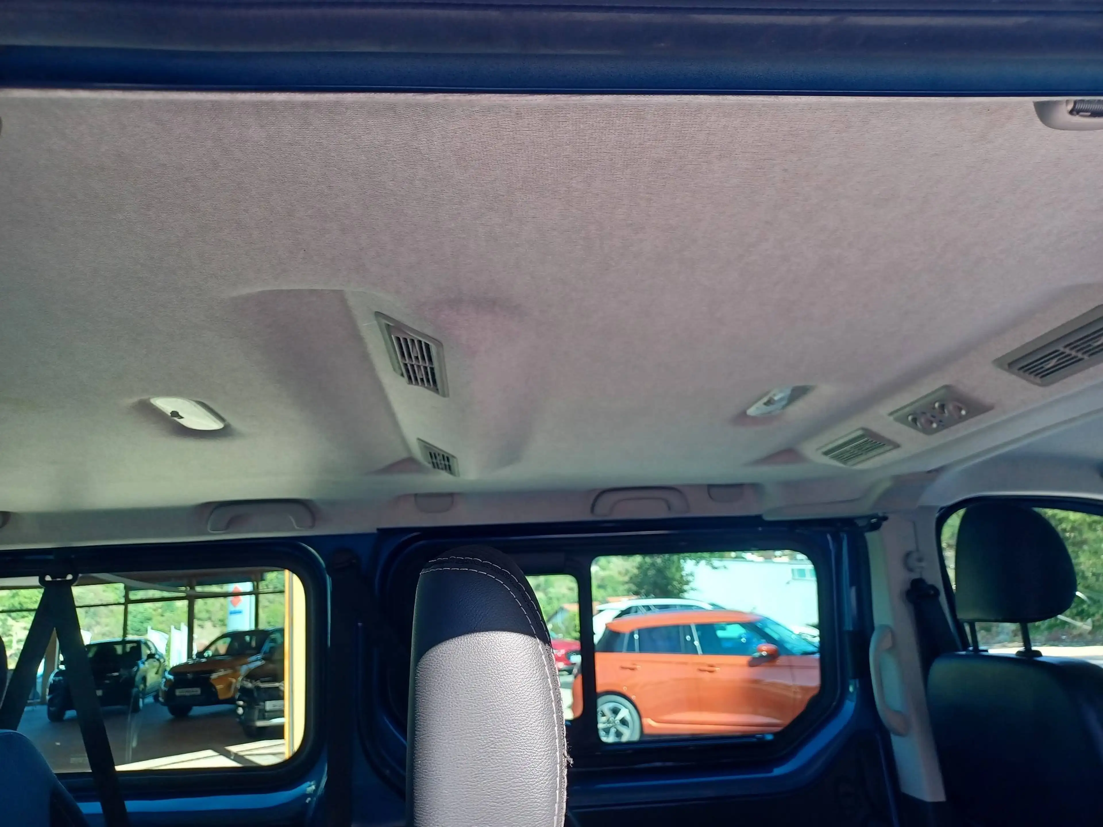 Nissan NV300 NV300 dCi 145 L1H1 2,7 dCi 145 (9-Sitzer) Premium AHK GJR 12 Mon Garantie — photo 12