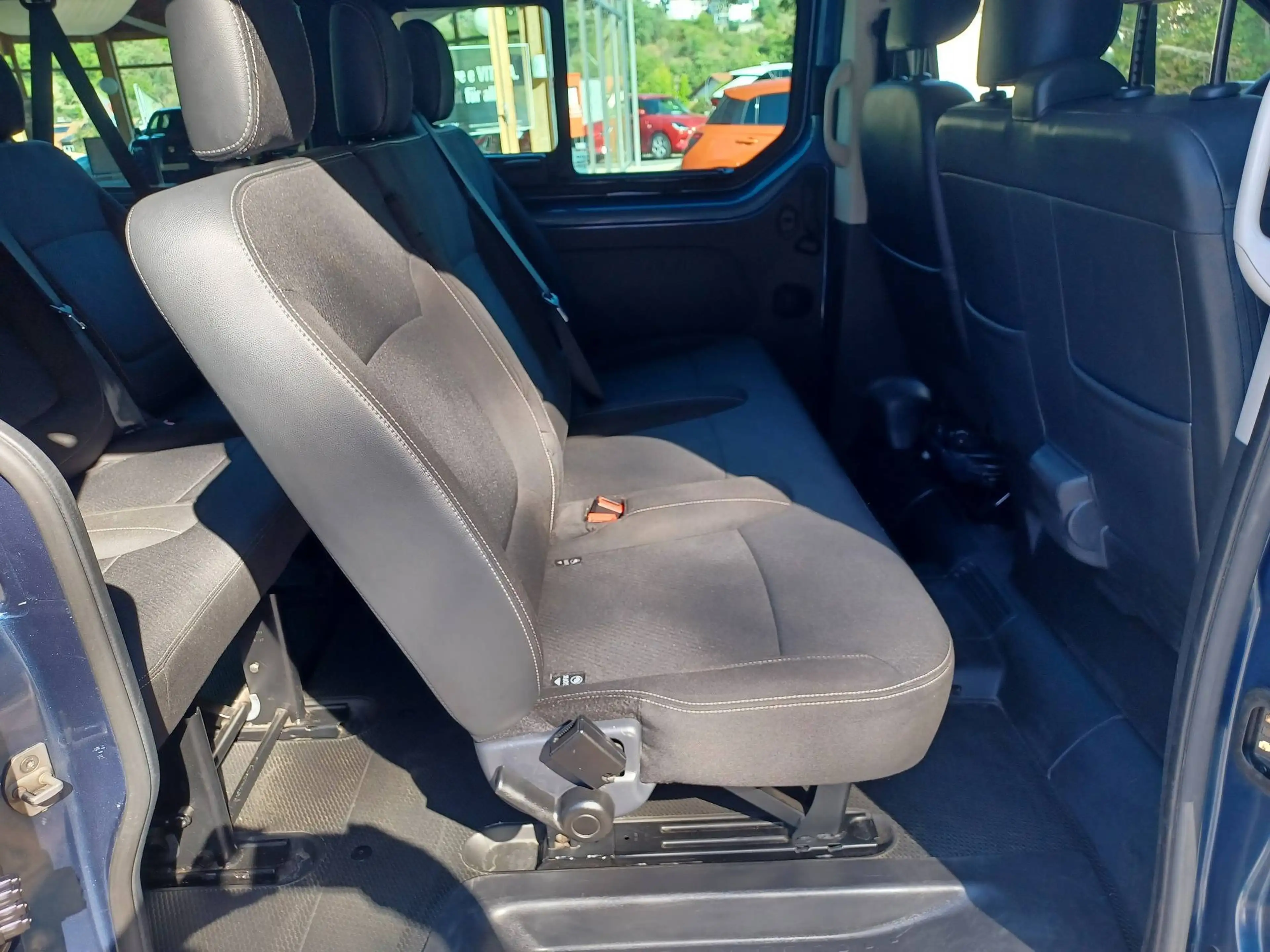 Nissan NV300 NV300 dCi 145 L1H1 2,7 dCi 145 (9-Sitzer) Premium AHK GJR 12 Mon Garantie — photo 11