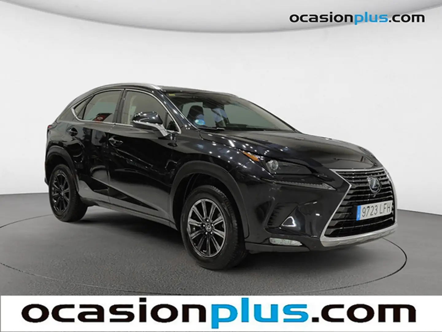 Lexus NX 300 300h Business 2WD Zwart - 2