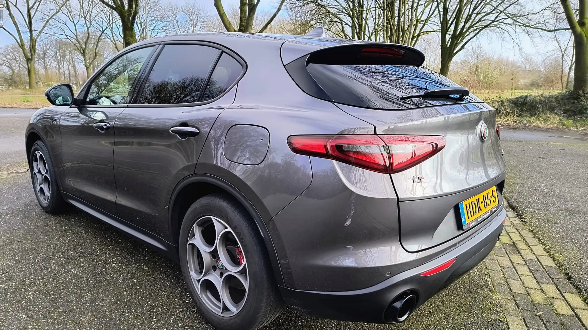 Alfa Romeo Stelvio 2.2 JTD Sprint Q4 AWD Grijs - 2