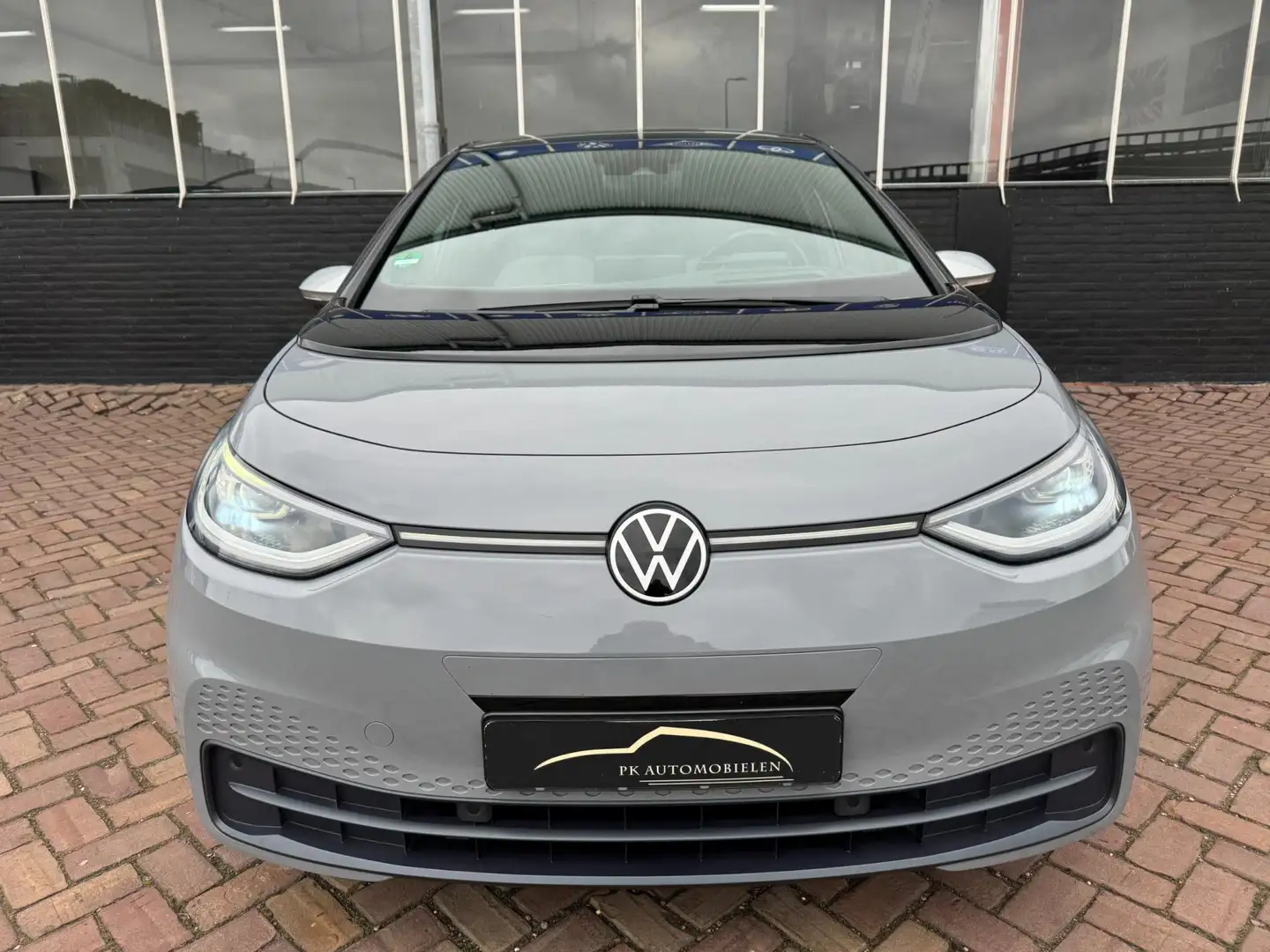 Volkswagen ID.3 First Max 58 kWh **PANODAK+LANE ASSIST+CAMERA+HEAD Grijs - 2