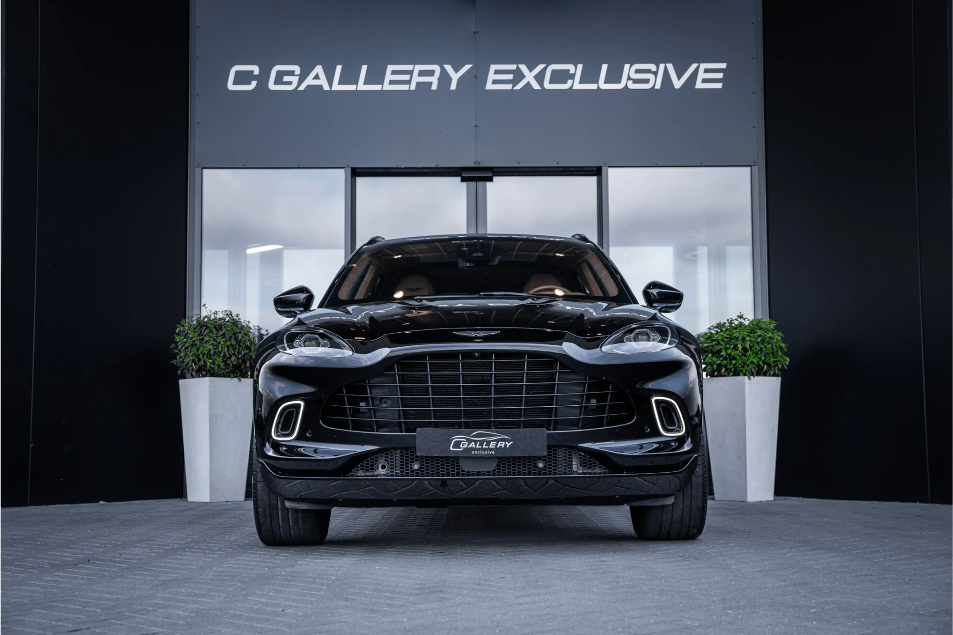 Aston Martin DBX 4.0 V8 - 1/500 | Panorama | 360 Camera | Luchtveri — photo 2