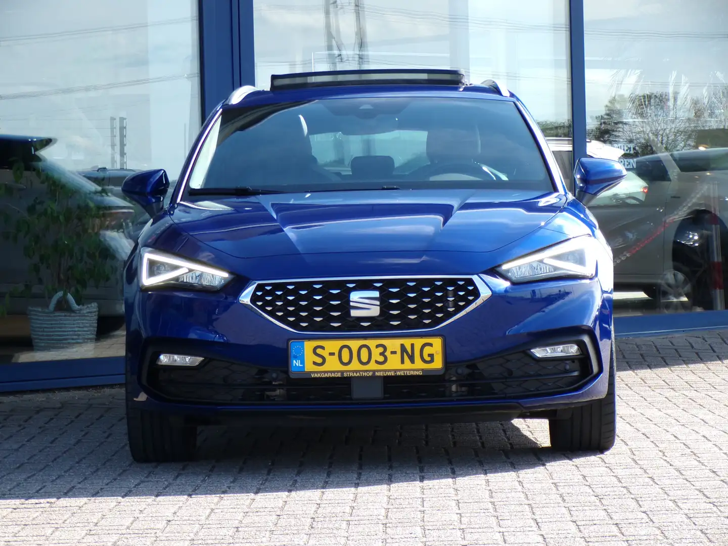 SEAT Leon e-Hybrid Sportstourer 1.4 TSI eHybrid PHEV Xcellence, Trekh Blauw - 2