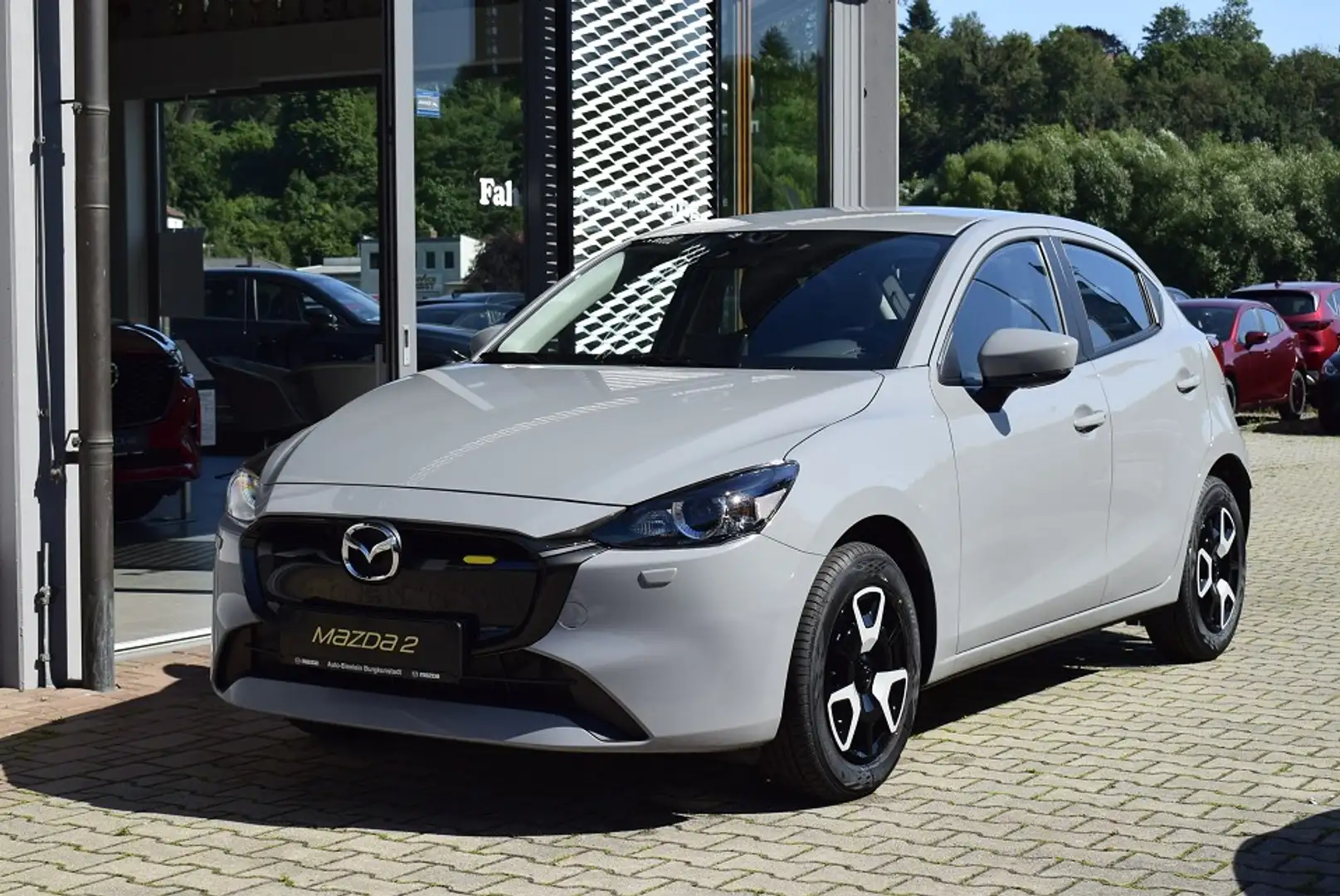 Mazda 2 1.5 90PS Center-Line Conv-P LED-Scheinwerfer DAB+ Grijs - 2