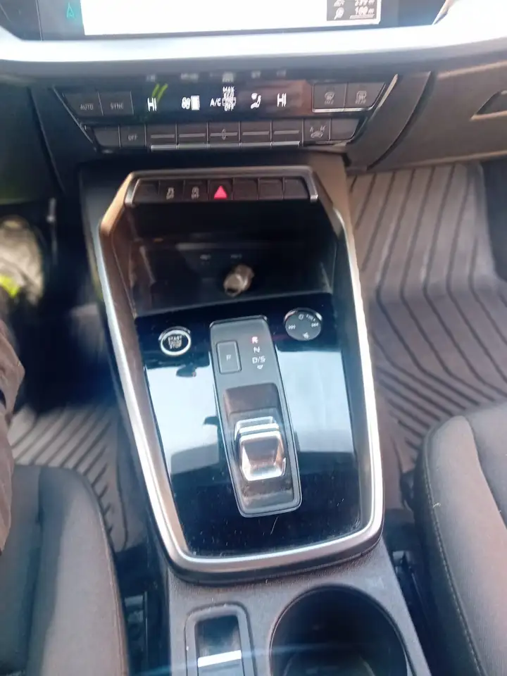 Audi A3 5p 1.9 tdi Attraction 110cv auto, foto 11
